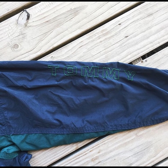 SOLD Tommy Windbreaker - Picture 5 of 7